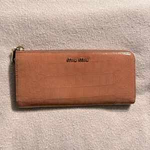 miu miu pinkish/peach color croc embossed long wallet